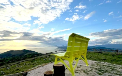 🏞️ Monte Castello accoglie la Big Bench BB#409: il nostro tocco di colore