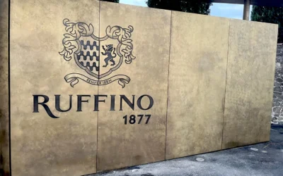 ✨Ottone Ossidato per Ruffino 1877: eleganza materica per un’icona del vino toscano